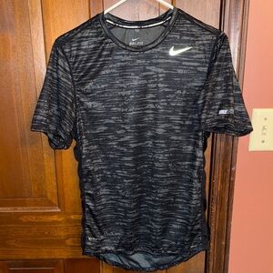 Nike Dri-FIT Short Sleeve Running Tee